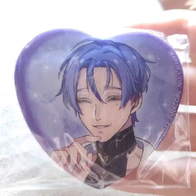 [BUNJANG] NU Carnival Heart Can Badge Sealed / 누 카니발 하트 캔뱃지 미개봉