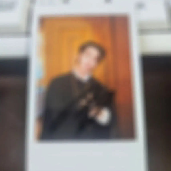 [BUNJANG] NCT Doyoung Autographed Polaroid / 엔시티 도영 싸인 폴라
