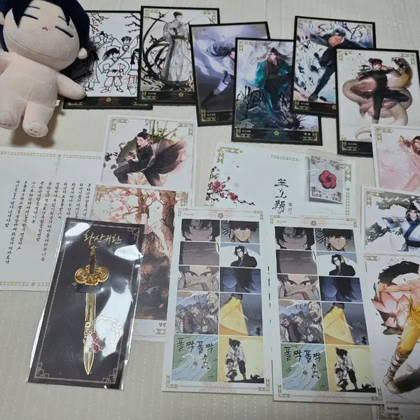 [BUNJANG] Return of the Mount Hua Sect Official Merchandise & Unofficial Doll / 화산귀환 펀딩 공식굿즈 + 비공식 인형