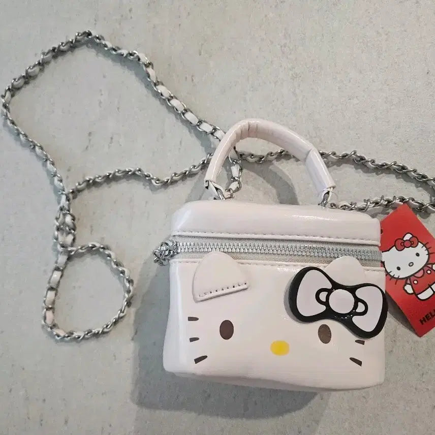 [BUNJANG] Hello Kitty Enamel Chain Bag Crossbody Bag / 키티에나멜체인백 키티크로스백