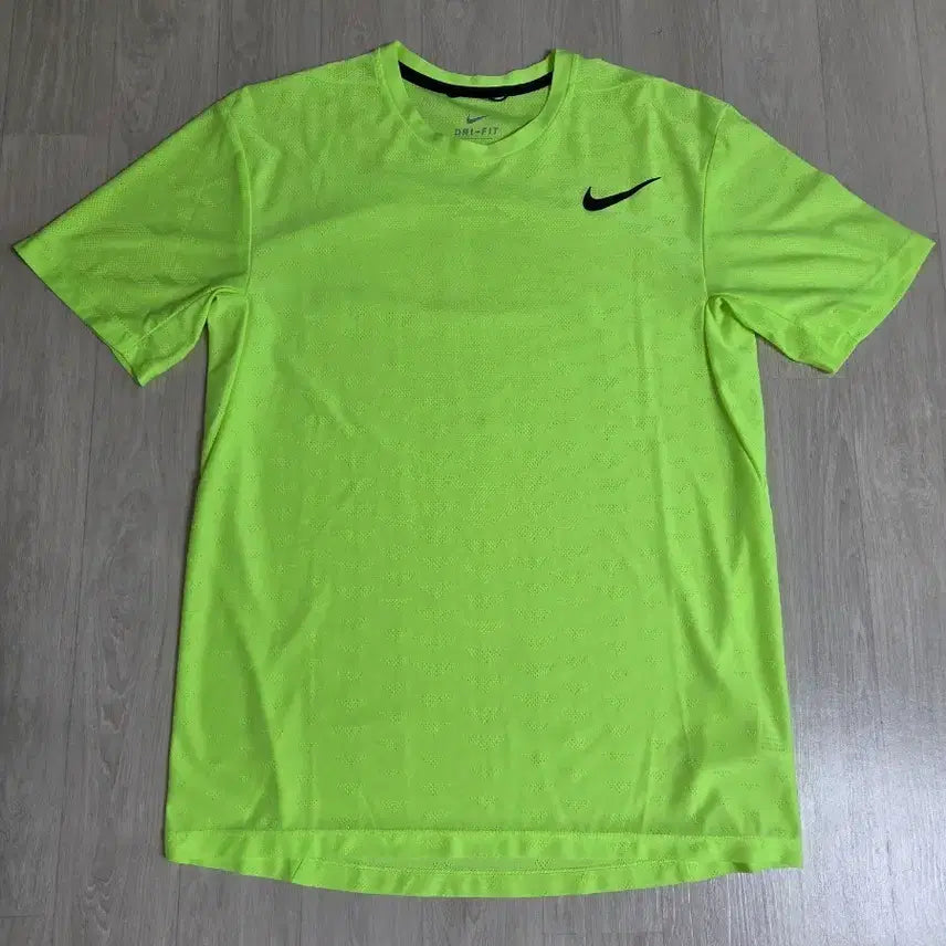 [BUNJANG] Nike Dri-FIT T-Shirt (Size M) / 나이키 드라이핏 반팔티 M