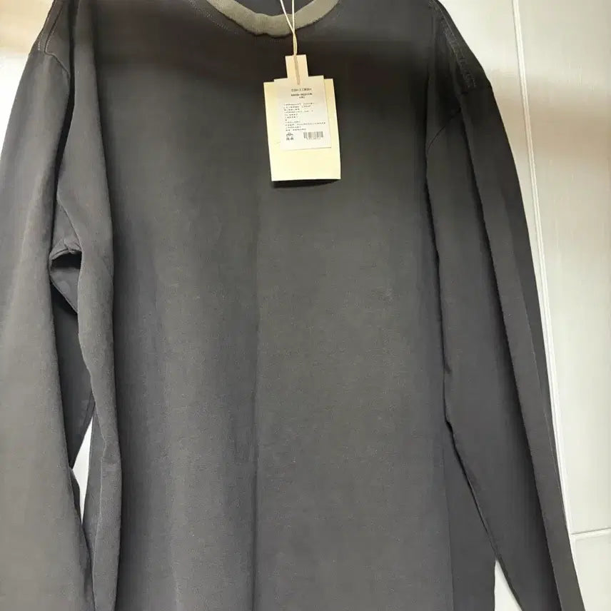 [BUNJANG] Politeru Layered Long Sleeve Deep Charcoal Sage / 3) 폴리테루 레이어드 롱슬리브 딥차콜 세이지
