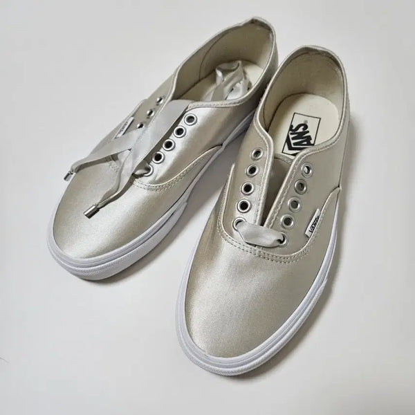 [BUNJANG] Vans Authentic Satin Sneakers (Size 250) / 반스 어센틱 새틴 250사이즈