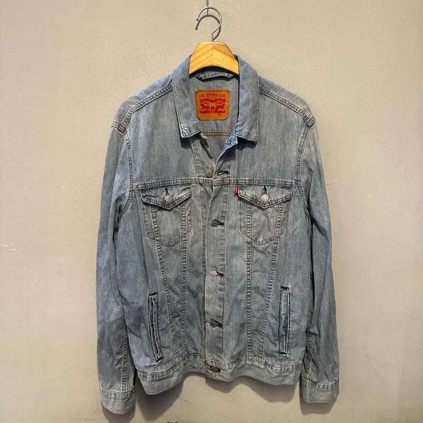 [BUNJANG] Levi's Trucker Denim Jacket / 리바이스 트러커 데님 자켓 청자켓