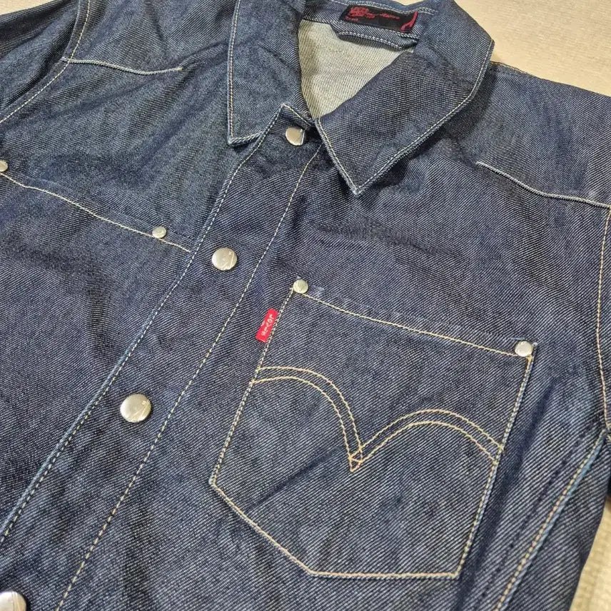 [BUNJANG] Levi's Engineered Denim Trucker Jacket / 리바이스 엔지니어드 데님트러커 100