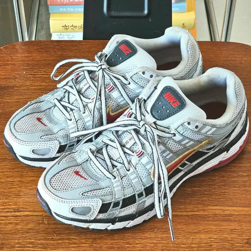 [BUNJANG] Nike P-6000 White Silver Red Running Shoes / 나이키 P-6000 화이트 실버 레드 235 런닝화