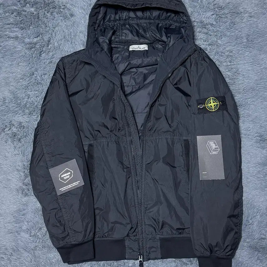[BUNJANG] Stone Island 23FW Crinklelabs Primaloft Lightweight Padded Jacket L / [23FW/L]스톤아일랜드 크링클랩스 프리마로프트 경량패딩 자켓