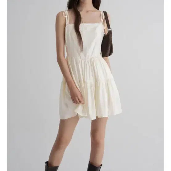[BUNJANG] 8SECONDS Sleeveless Mini Dress Ivory S / 에잇세컨즈 슬리브리스 미니 원피스 아이보리 s