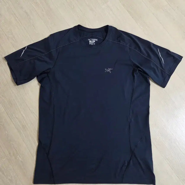 [BUNJANG] Arc'teryx Short Sleeve T-Shirt Navy M / 아크테릭스 반팔 티셔츠 네이비 M