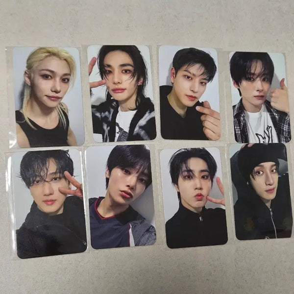 [BUNJANG] Stray Kids 'hop' Aladdin Lucky Draw Photocard Set (8 Types) / 스트레이키즈 hop 특전포카 8종세트 알라딘