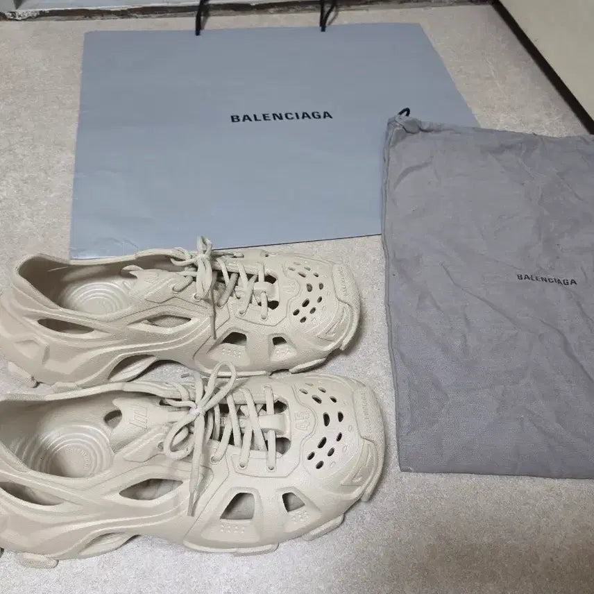[BUNJANG] Balenciaga HD Sneakers Nude EU 45 / 발렌시아가 hd 스니커즈 누드 eu 45