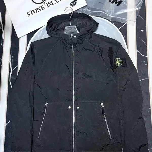 [BUNJANG] Stone Island Nylon Metal Watro Windbreaker S / [25SS/S/S+급]스톤아일랜드 나일론 메탈 와트로 바람막이