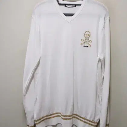 [BUNJANG] Mark &ロナ Genuine Big Skull Logo Knit / 마크앤로나 정품 빅스컬로고니트 거의새옷 택105 춘추용