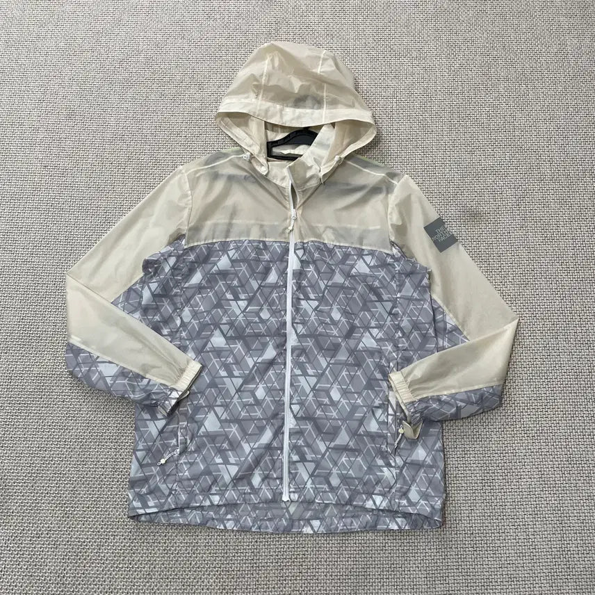 [BUNJANG] The North Face Lightweight Windbreaker Jacket N.9430 / L 노스페이스 경량 바람막이 자켓 N.9430