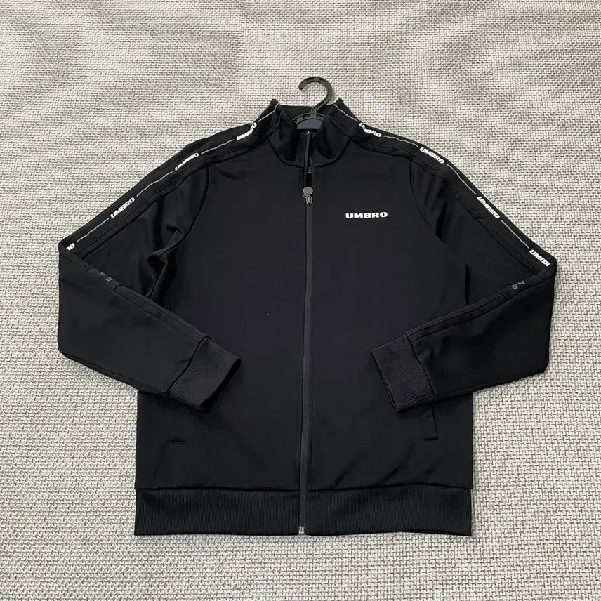 [BUNJANG] Umbro Training Track Jacket Jersey L / L 엄브로 트레이닝복 져지 자켓 B.5838