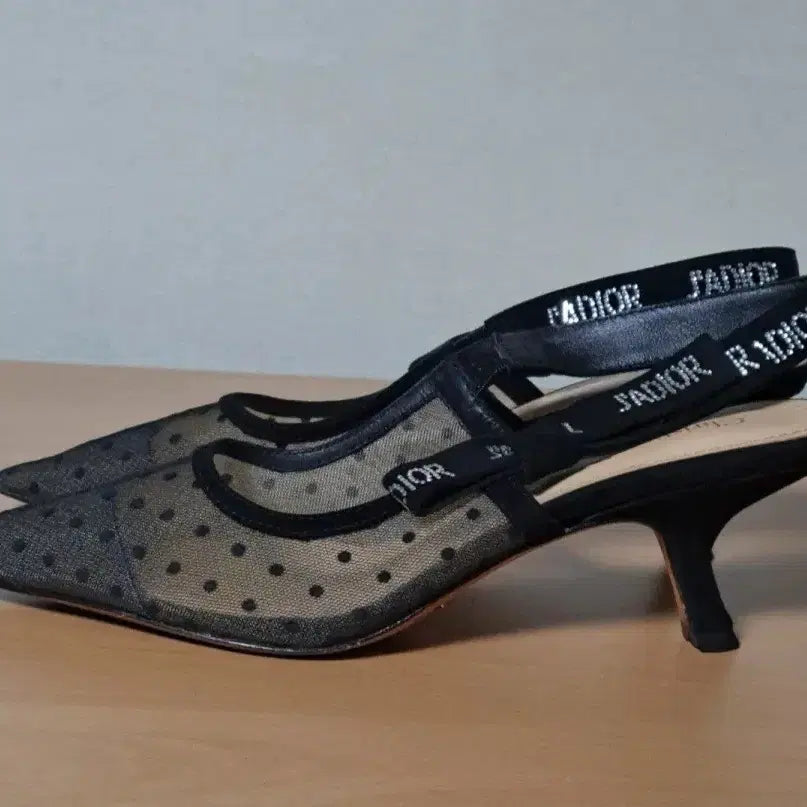 [BUNJANG] Dior Slingback Heels / 디올 슬링백 39D 250