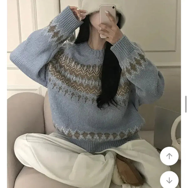 [BUNJANG] Vintage Pattern Snowflake Round Knit (Sky Blue) / 빈티지 패턴 눈꽃 라운드니트 소라