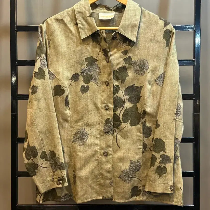 [BUNJANG] Geiger Collections 100% Wool Leaf Pattern Shirt Jacket (Size 42) / [사이즈 42] 가이거 컬렉션 울 100% 나뭇잎 패턴 셔츠 자켓 7.9