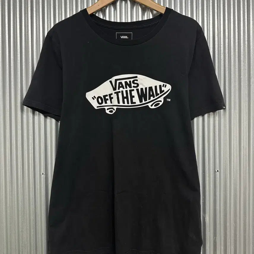 [BUNJANG] Vans Off The Wall Regular Fit T-Shirt Black LARGE / [LARGE] 반스 오프더월 레귤러핏 반팔 티셔츠 블랙