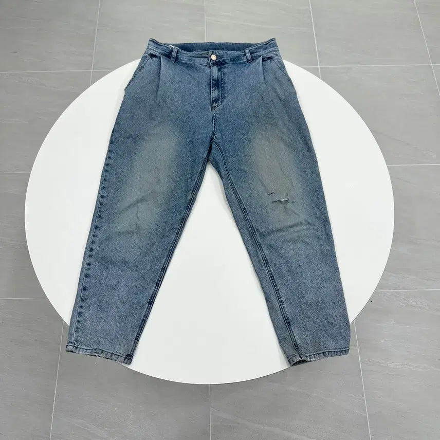 [BUNJANG] System Homme Men's Light Wash Wide Balloon Fit Denim Pants / SYSTEM 한섬 시스템 남성 연청 와이드 벌룬핏 데님 82