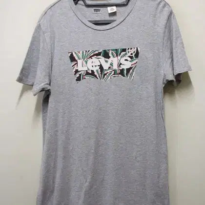 [BUNJANG] Levi's Big Logo Cotton Round Neck T-Shirt / 리바이스 정품 빅로고 면라운드티 택M