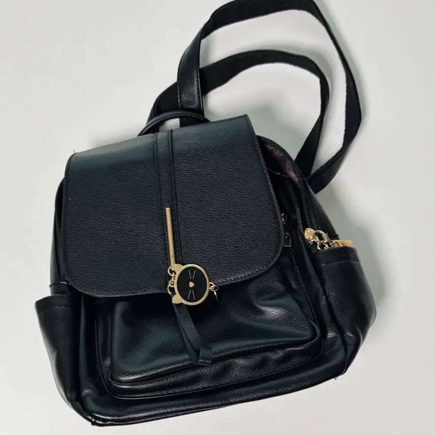 [BUNJANG] Cat Charm Leather Mini Backpack / 고양이 챰 가죽 미니 백팩