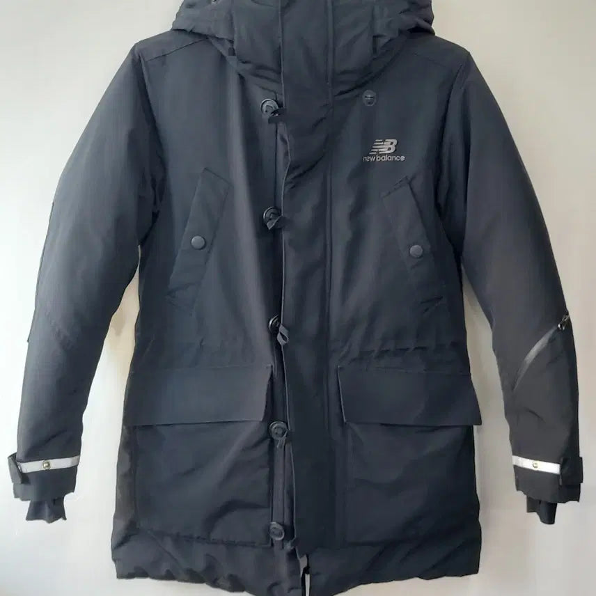 [BUNJANG] New Balance 95 Goose Down Half Padded Jacket - Black / 뉴발란스 95 카메라맨시티 구스다운 하프패딩 자켓. BK. A.