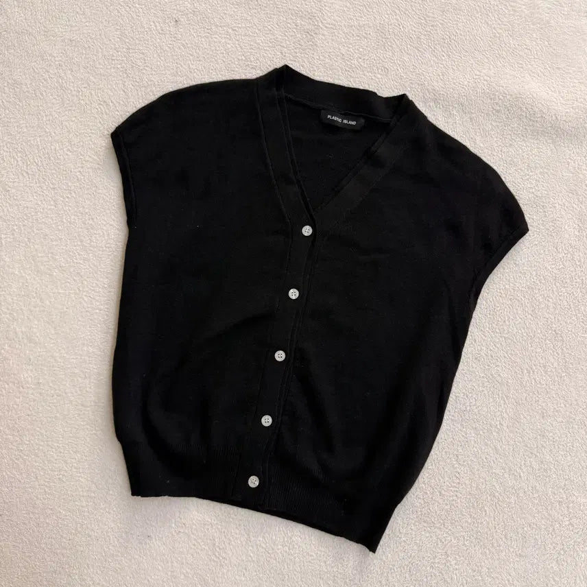 [BUNJANG] Plastic Island V-Neck Knit Cardigan / F 플라스틱아일랜드 브이넥 니트 가디건 0609T1
