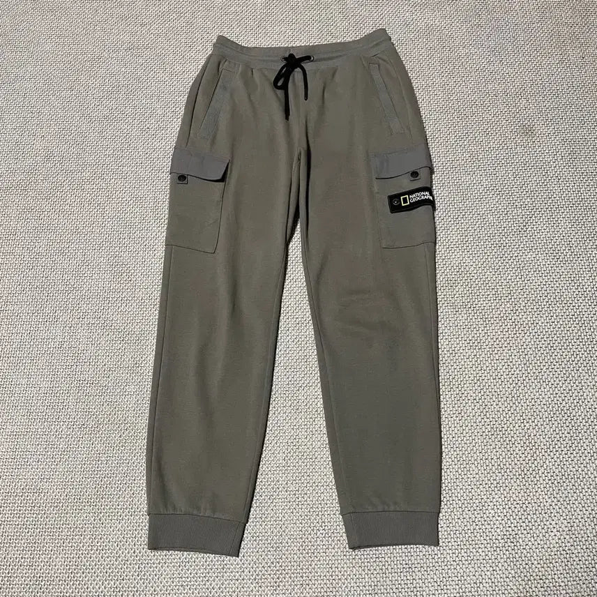 [BUNJANG] National Geographic Cargo Training Pants Size S / S 네셔널지오그래픽 카고 트레이닝복 바지 하의 B.7528