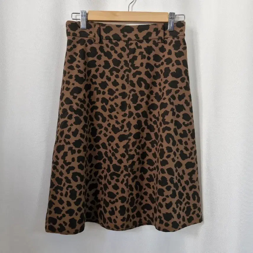 [BUNJANG] Ettre Monk Leopard Print Midi Skirt / 에뜨르몽크 호피 무늬 스커트