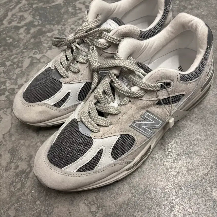 [BUNJANG] New Balance 991v2 Cloud Cool Grey US 8 / 뉴발란스 991v2 클라우드 쿨그레이 260