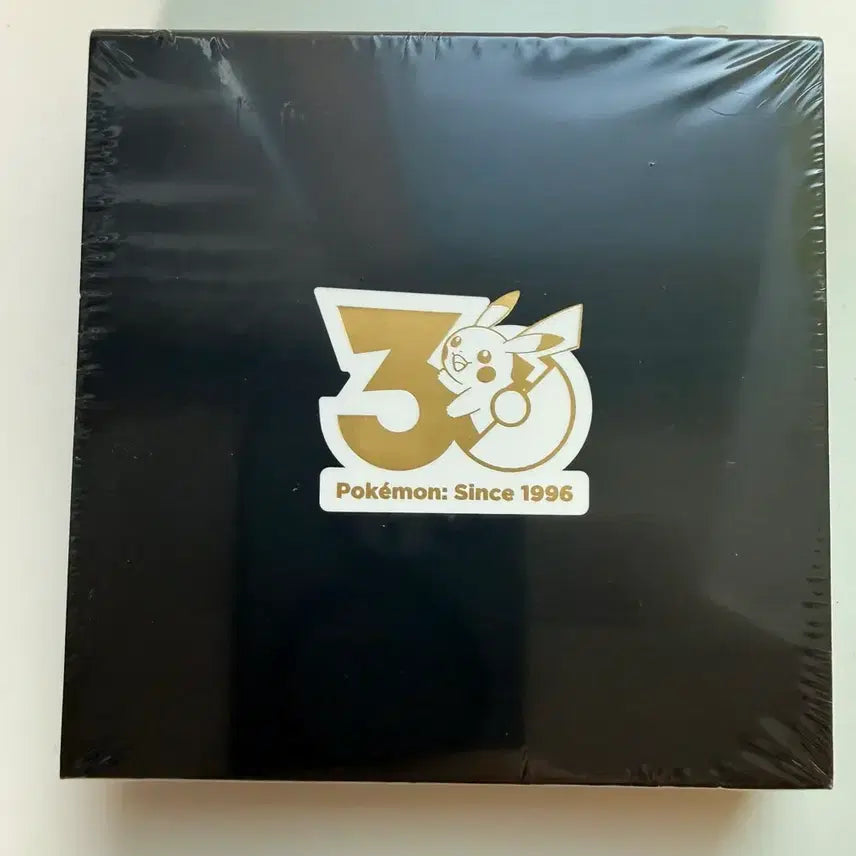 [BUNJANG] Pokemon Store 30th Anniversary July Limited Badge (Sealed) / [미개봉]포켓몬 스토어 온라인 30주년 기념 7월 한정 뱃지