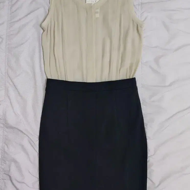 [BUNJANG] Theory Sleeveless Dress / 띠어리 theory 민소매원피스 44~55 새상품