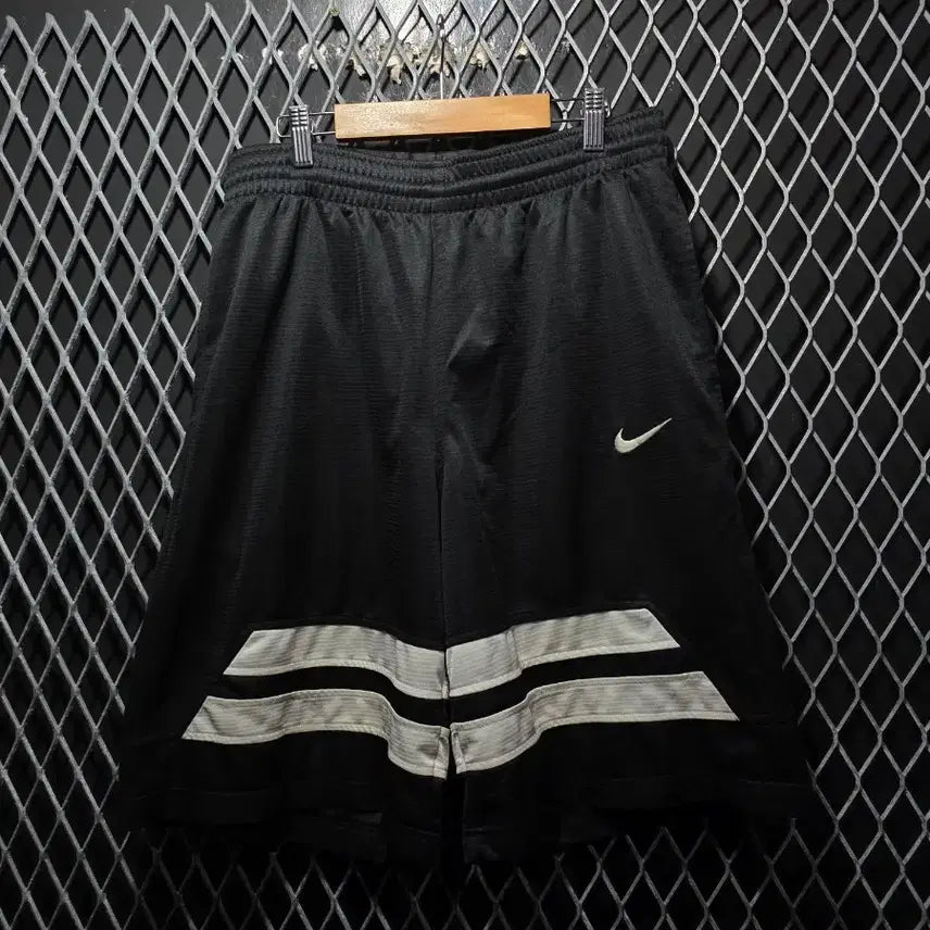[BUNJANG] Nike Basketball Shorts M / 나이키 베스킷볼 반바지 M