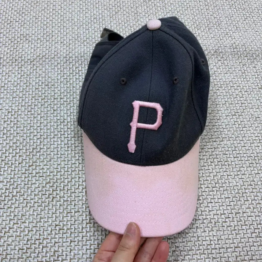 [BUNJANG] Vintage P Logo Embroidered Ball Cap / 빈티지 P로고 자수 볼캡 0731E2
