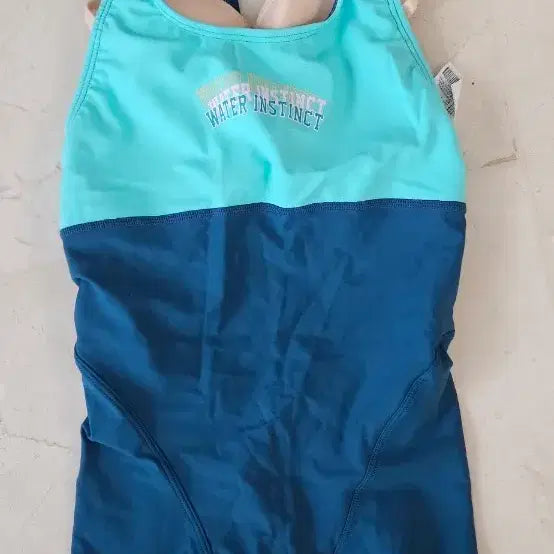[BUNJANG] Arena Women's Swimsuit Navy/Mint Two-Tone Size 80 / 아레나 수영복 80