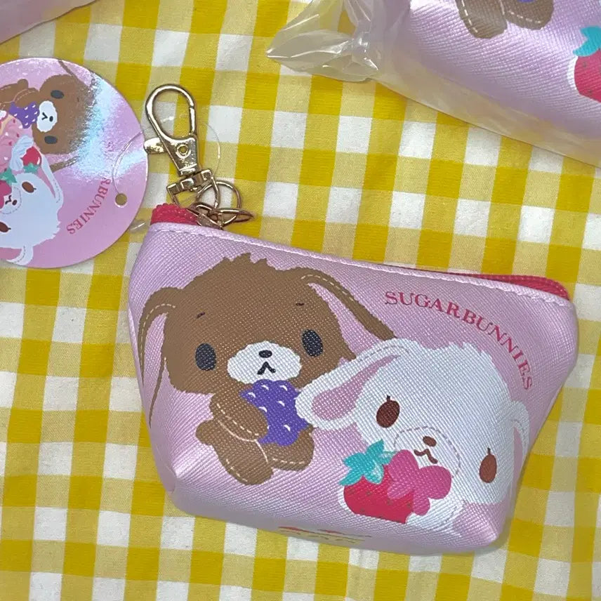 [BUNJANG] Sugarbunnies Triangle Pouch Keyring - Shirousa & Kurousa / 슈가바니즈 삼각 파우치 키링 - 시로우사 쿠로우사