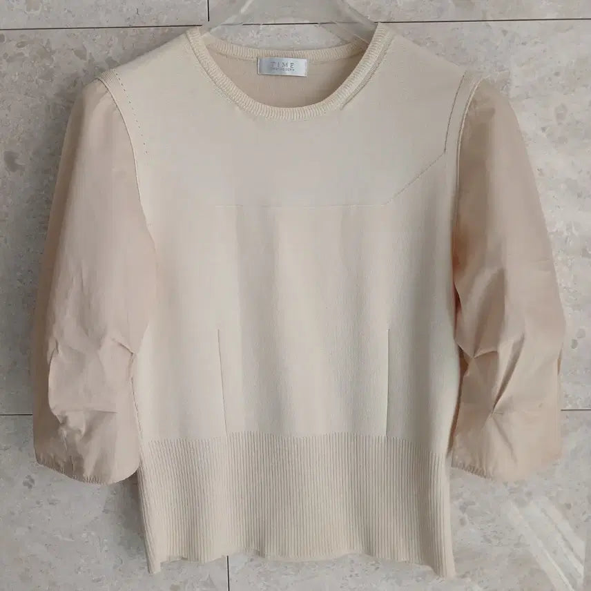 [BUNJANG] TIME Puff Sleeve Knit Blouse / 타임 퍼프소매 니트블라우스 (주말초특가)
