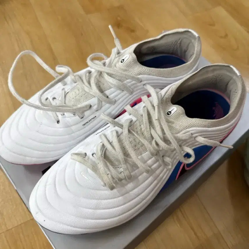 [BUNJANG] Nike Maestro Ag Football Cleats 265 / 나이키 마에스트로 엥이트 ag 265