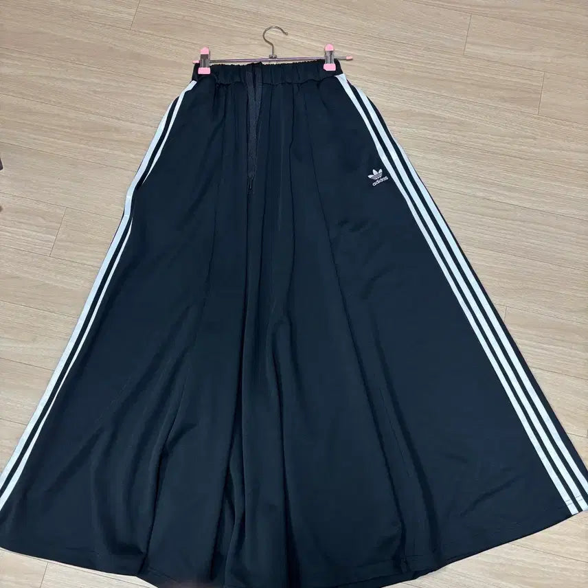 [BUNJANG] Adidas Long Skirt IU4821 / 아디다스 치마 롱스커트 IU4821