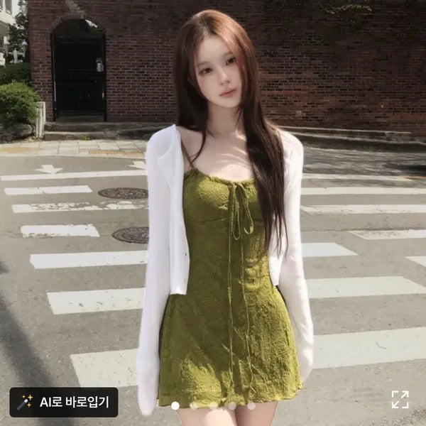 [BUNJANG] Ayle Shirring Ribbon Mini Dress / 캡내장 끈길이조절 에일 셔링 리본 미니 원피스