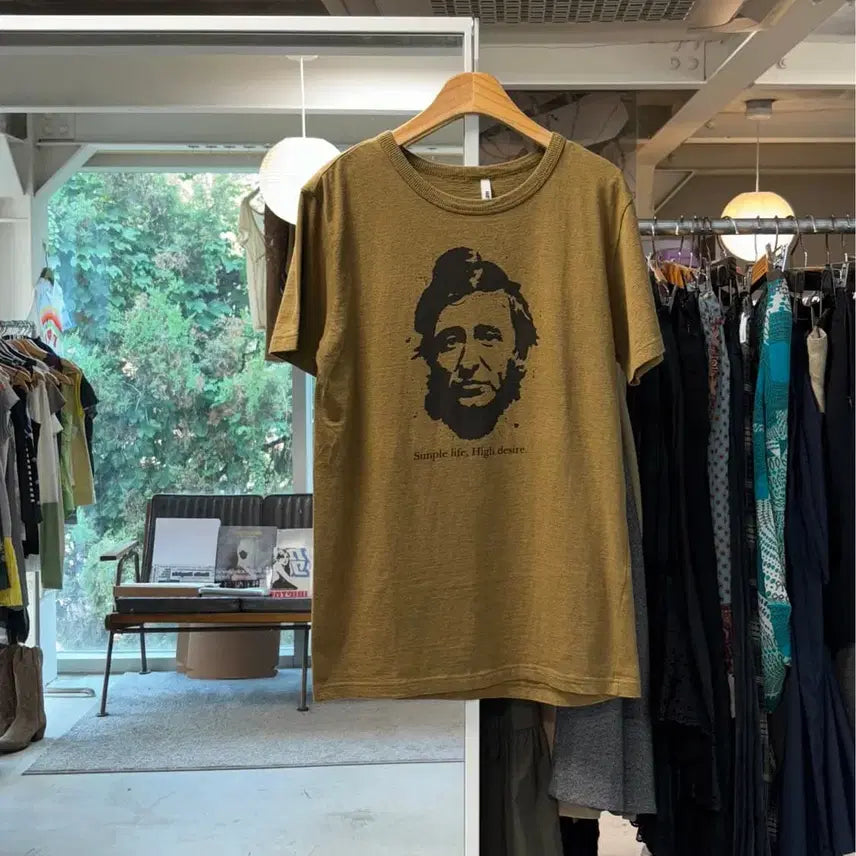 [BUNJANG] Factotum Henry David Thoreau T-Shirt / Factotum 헨리 데이비드 소로 티셔츠
