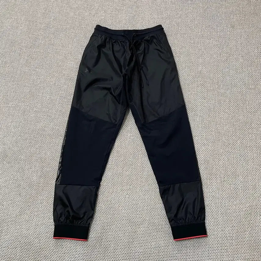 [BUNJANG] Under Armour Woven Training Pants (L) / L 언더아머 우븐 트레이닝복 바지 하의 B.5868