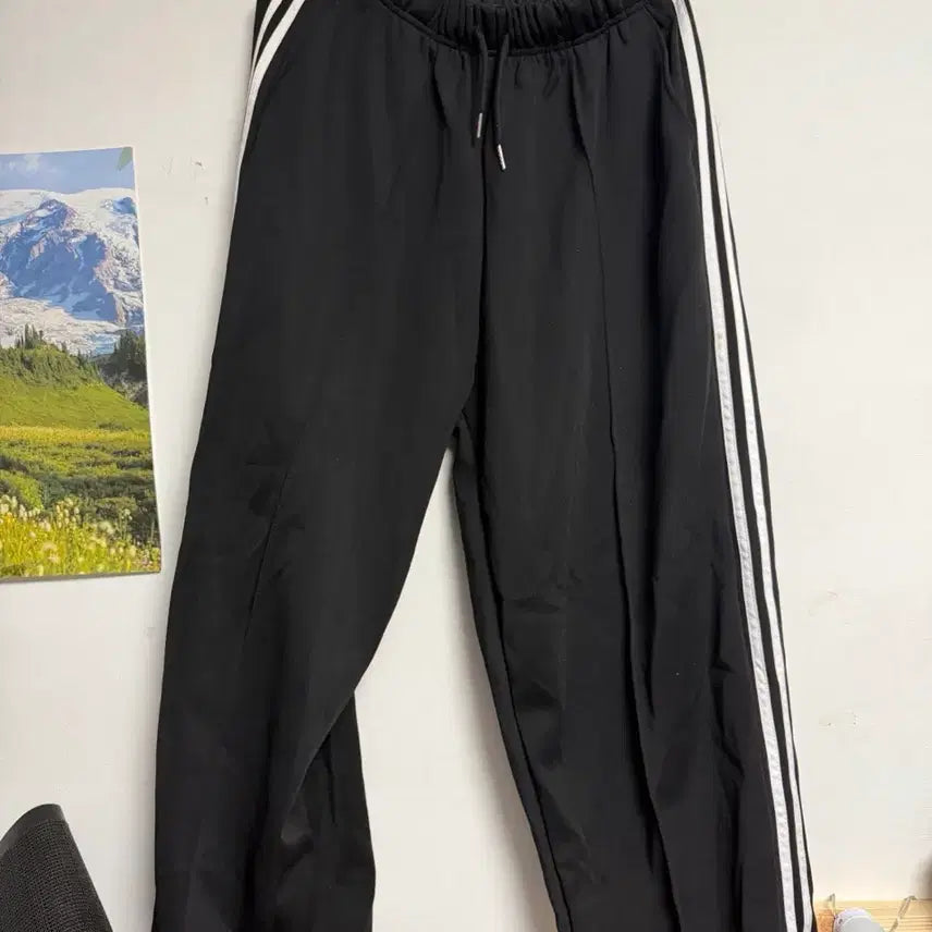 [BUNJANG] Sporty Track Wide Pants Black / 스포티트랙 와이드팬츠 블랙