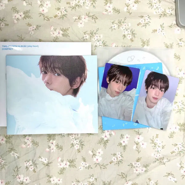 [BUNJANG] TWS 4th Mini Album 'Play Hard' Compact Version / 한진 투어스 TWS 4집 미니앨범 play hard 컴팩트