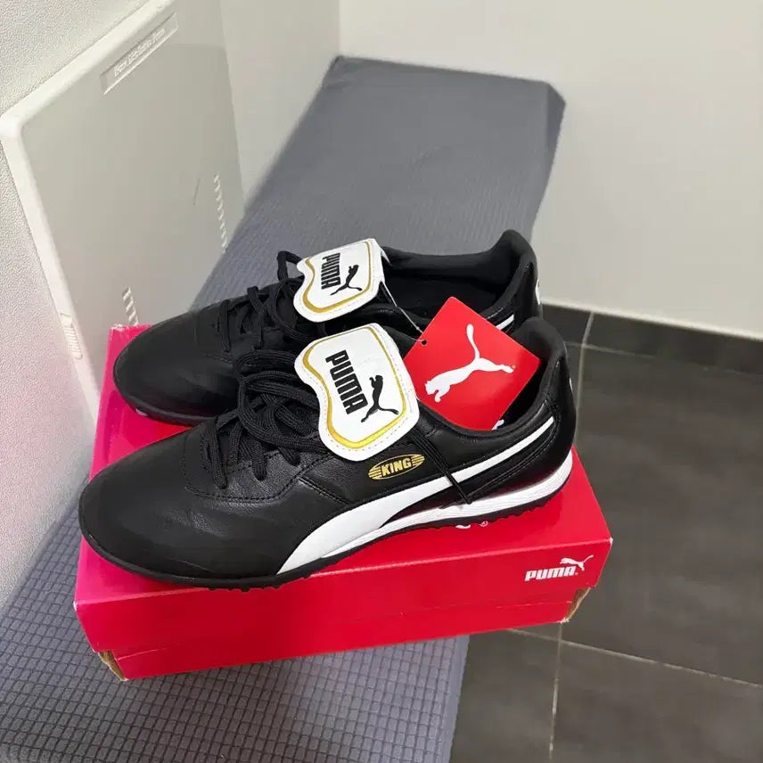 [BUNJANG] Puma King Top Futsal Shoes New / 푸마킹탑 풋살화 새상품 팝니다