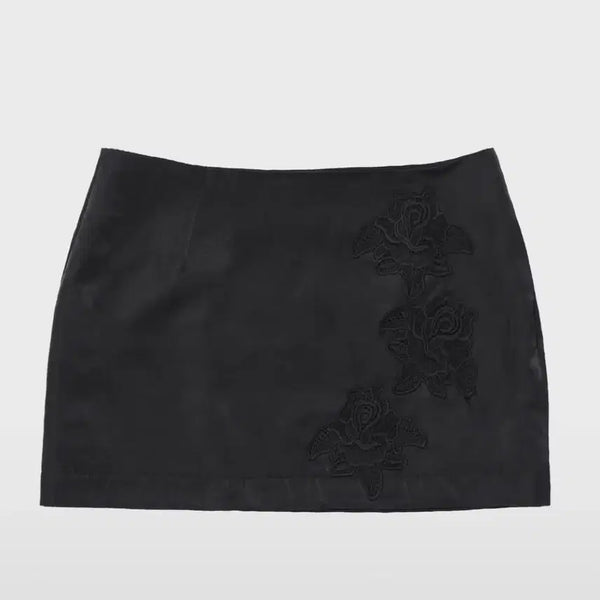 [BUNJANG] Darling Your Bad Rose Satin Mini Skirt / 달링유어배드 로즈 새틴 미니 스커트 | 쓰리타임즈 마뗑킴 비앰프롬