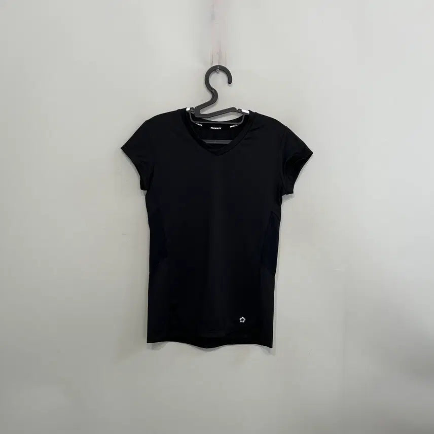 [BUNJANG] Mulawear Women's Short Sleeve T-Shirt Size 4 / 뮬라웨어 여성 반팔 티셔츠 운동복 4사이즈