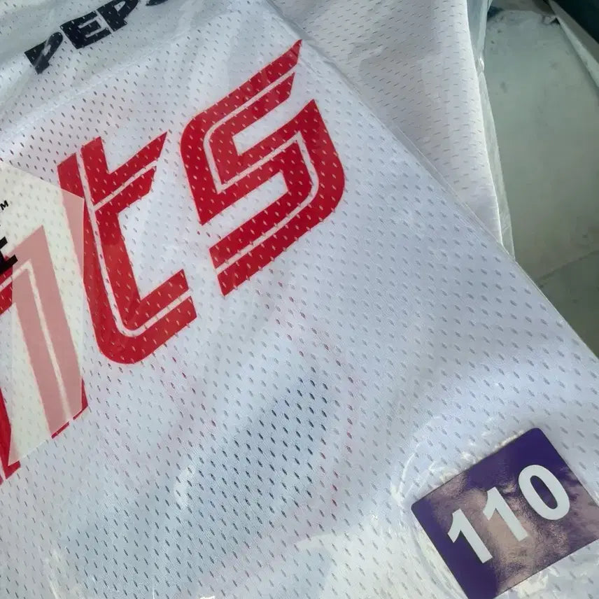 [BUNJANG] Lotte Giants Pepsi Hockey T-Shirt Size 110 / 롯데자이언츠 펩시 하키티 110