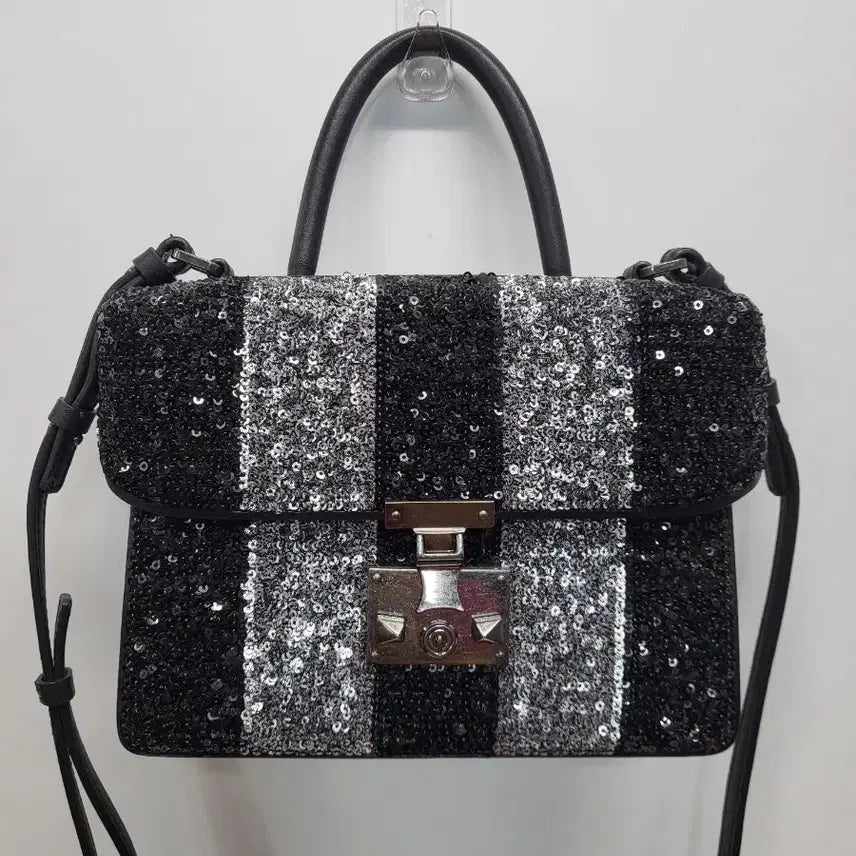 [BUNJANG] Luz & Lounge Crossbody Bag / 루지앤라운지크로스백(무료배송)
